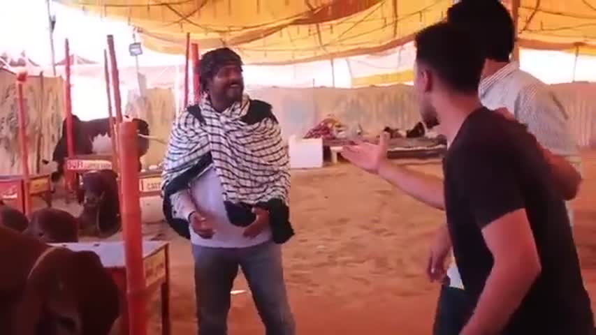 Karachi vynz and 3 idiot Amir liaqut parodysand many other funny videos(6)