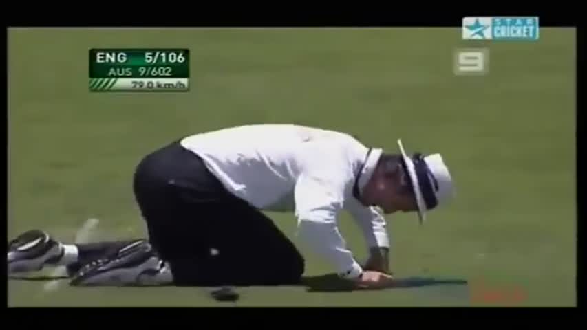 Billy Bowden funney moment