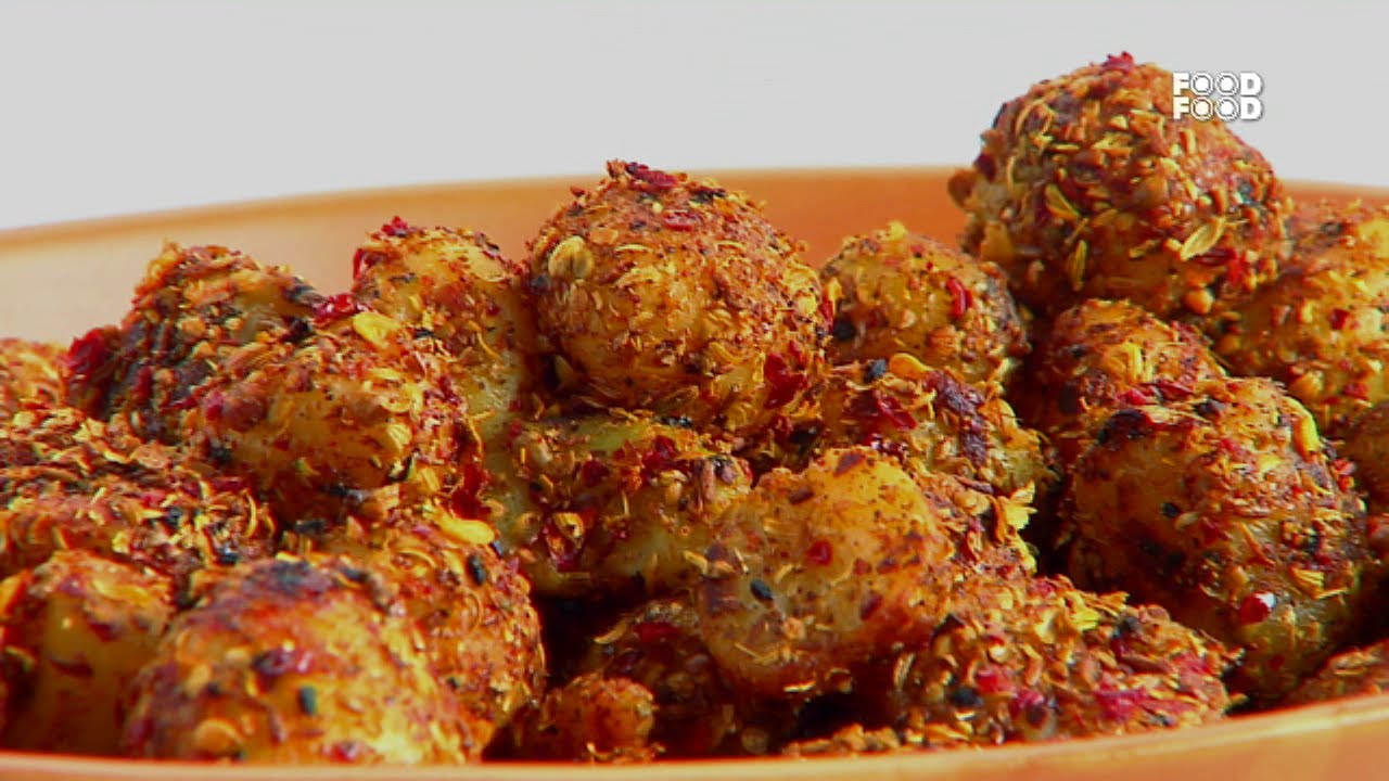 Chatpate Dum Aloo - Turban Tadka