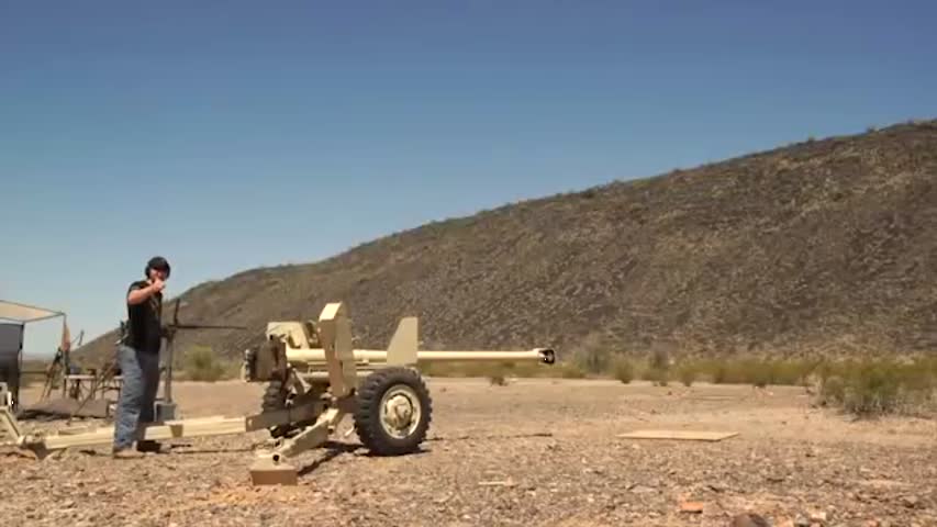 Uçak Savar Mermisinin Etkisini Görmek İsteyen ?