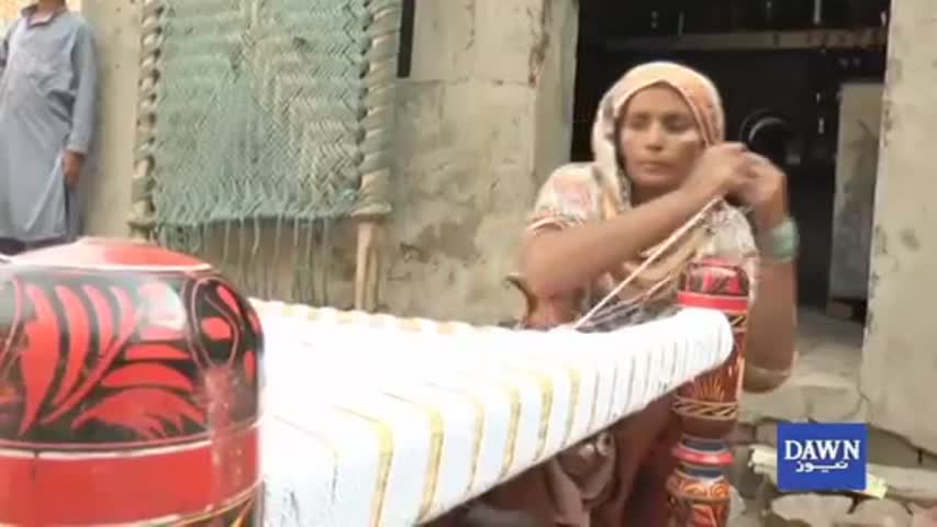 hard working women of sheikhupura