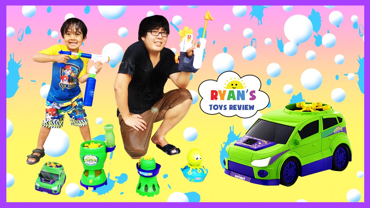 Gazillion Bubble Machine Monsoon Bubble Car Family Fun Water Gun Fight Kids Toys Ryan ToysReview