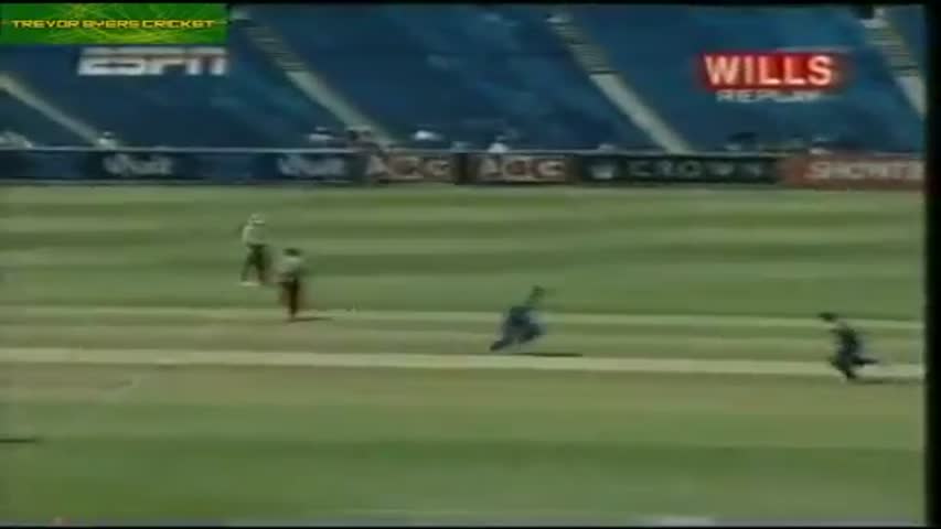 Pakistan vs. West Indies - 2nd Final 1996/97 Carlton & United Series Highlights