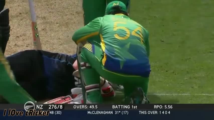 WORST CRICKET INJURIES IN CRICKET HISTORY EVER !!
