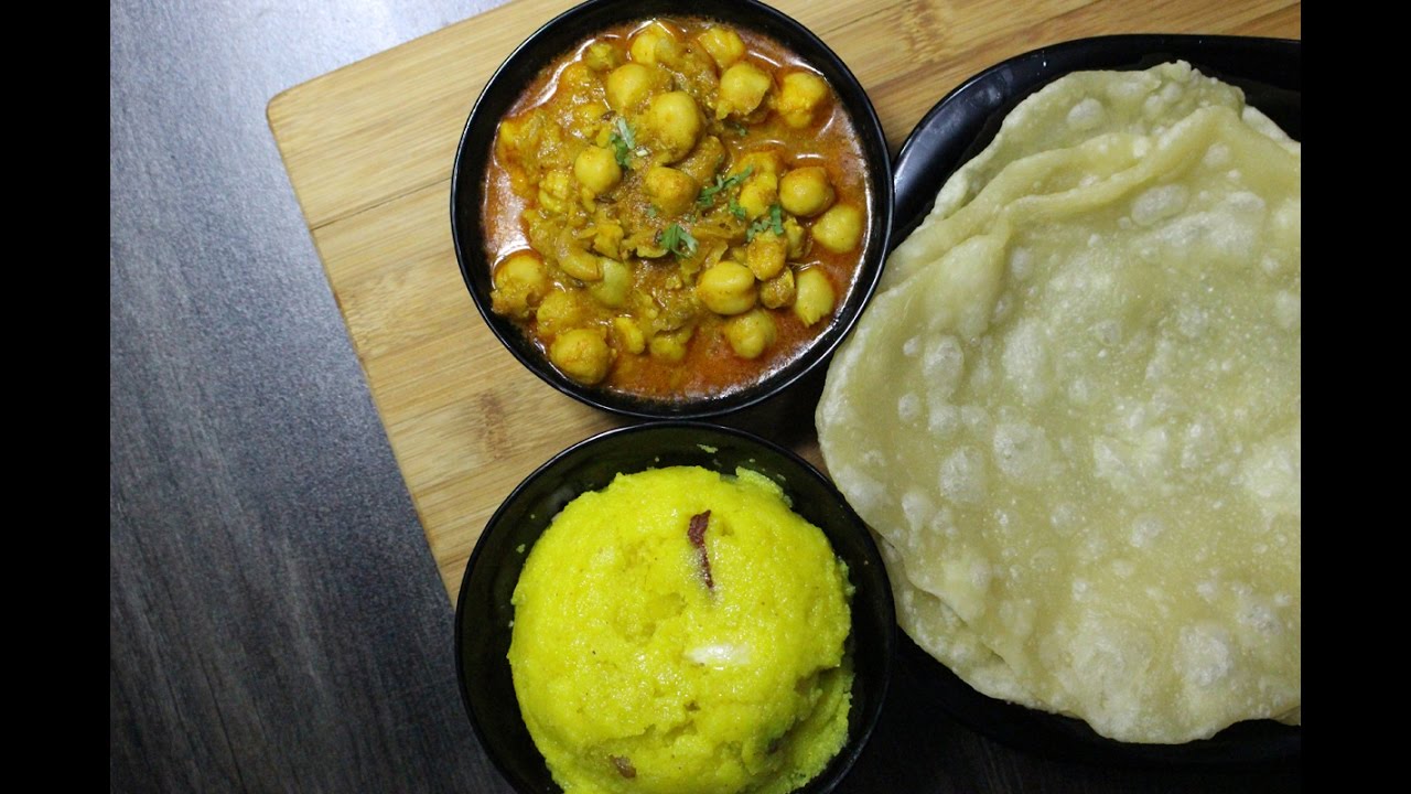 Halwa Poori Chana Recipe - How to make Halwa Poori Chana at home - SooperChef