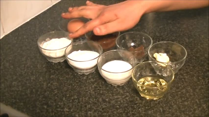 LAVA CAKE (MICROWAVE) *COOK WITH FAIZA*