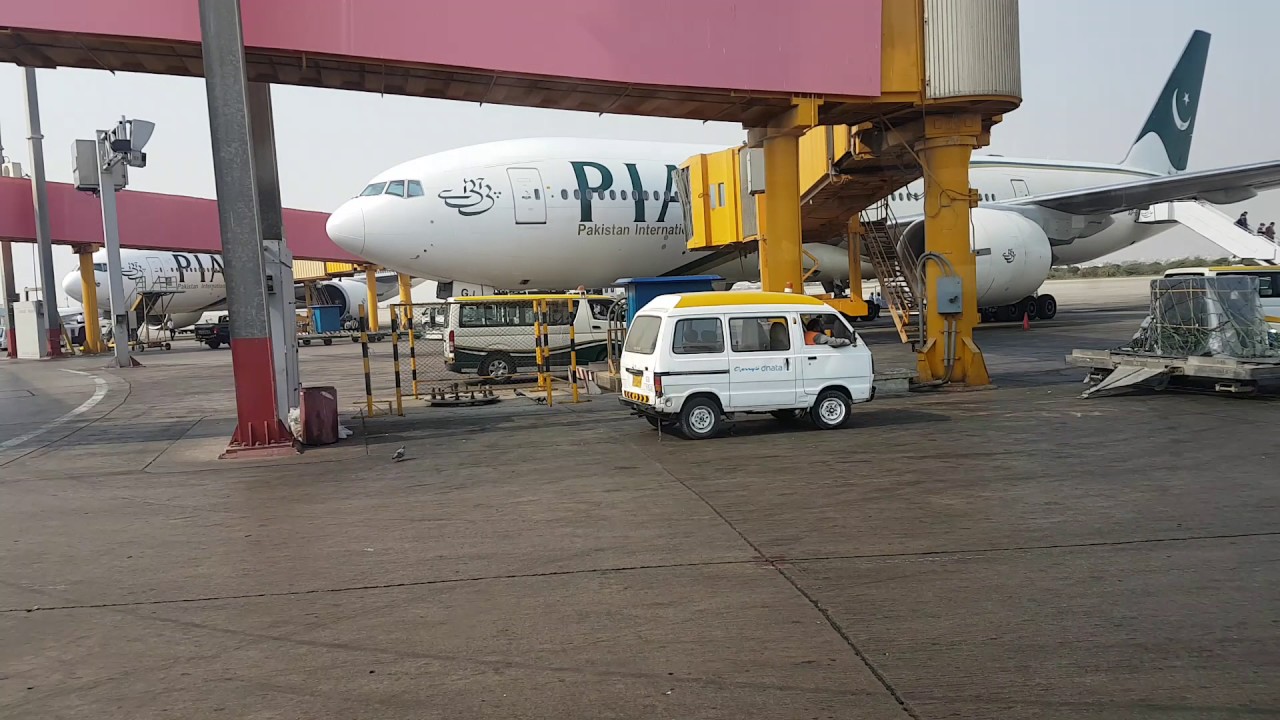 Karachi Airport - Airside Tour 1