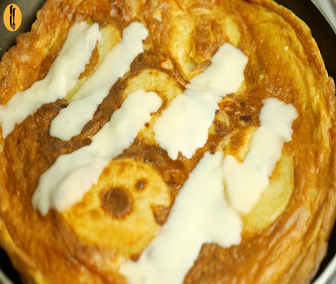 Potato Omelette With Cheese, Pakistani Fusion style - Food Fusion