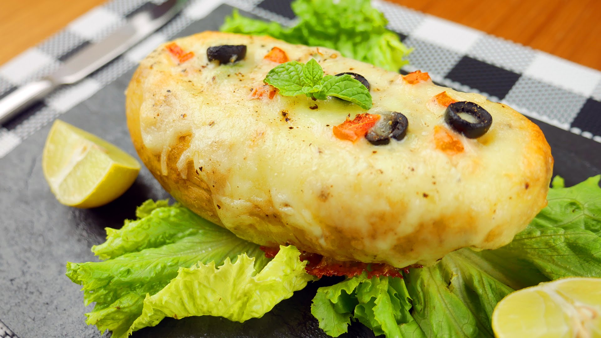 Stuffed Potato with cheese - Food Fusion