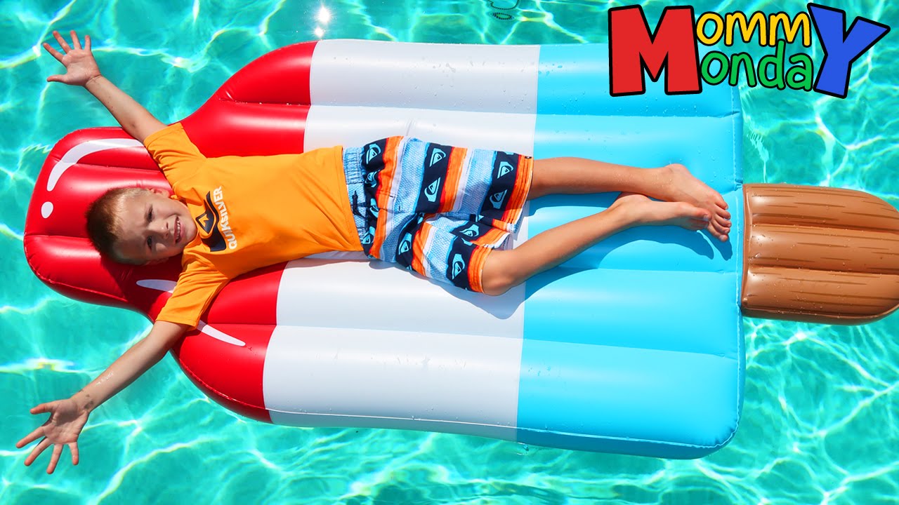 NEW HOUSE POOL PARTY || Mommy Monday