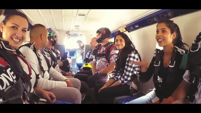 Shahrukh Khan serving food at a Restaurant in Dubai