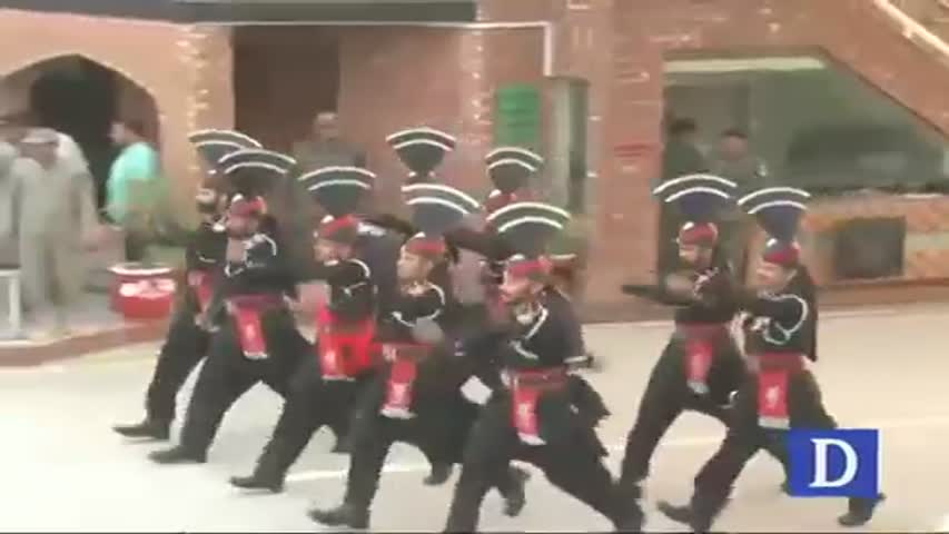 Australian army cricket team dancing at Wagah Border