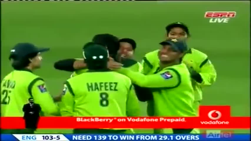 Umer Gul career best bowling 6 wickets vs England