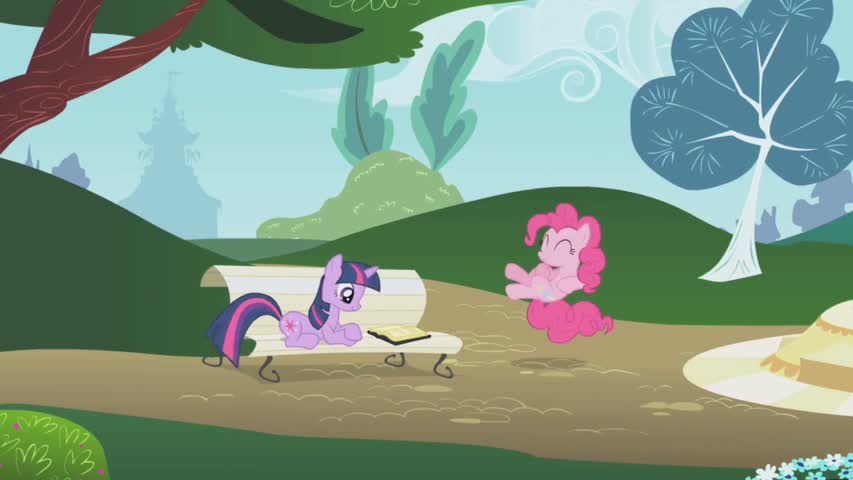 My Little Pony: Friendship is Magic - Season 1Episode 5: Griffon the Brush-Off