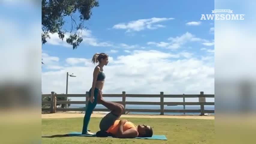 PEOPLE ARE AWESOME 2017