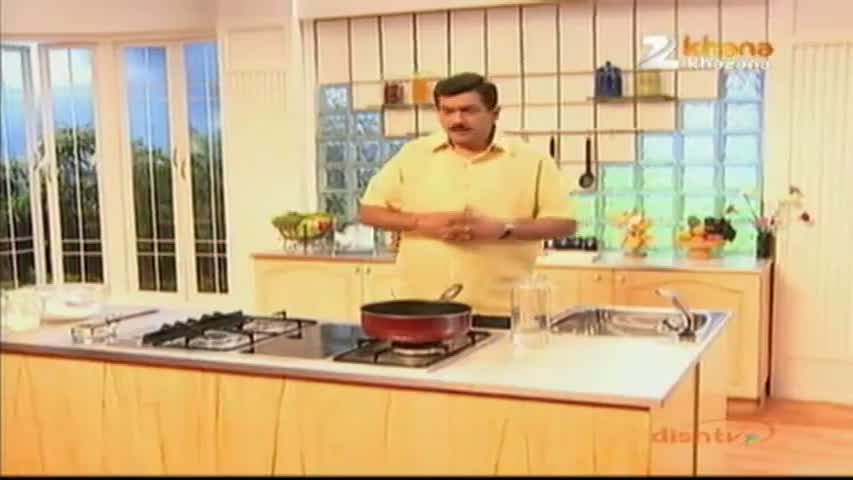 Fresh Nariyal Barfi - Sanjeev Kapoor - Khana Khazana