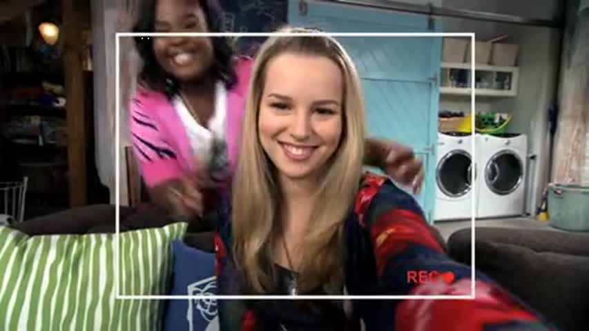  Good Luck Charlie - Season 1 Episode 3 - The Curious Case of Mr.Dabney