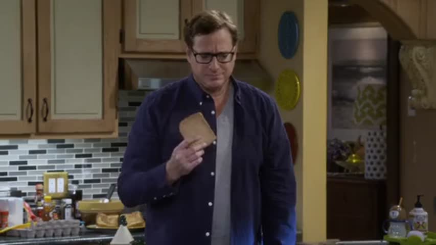 Fuller House - Season 1 Episode 1 - Our Very First Show, Again