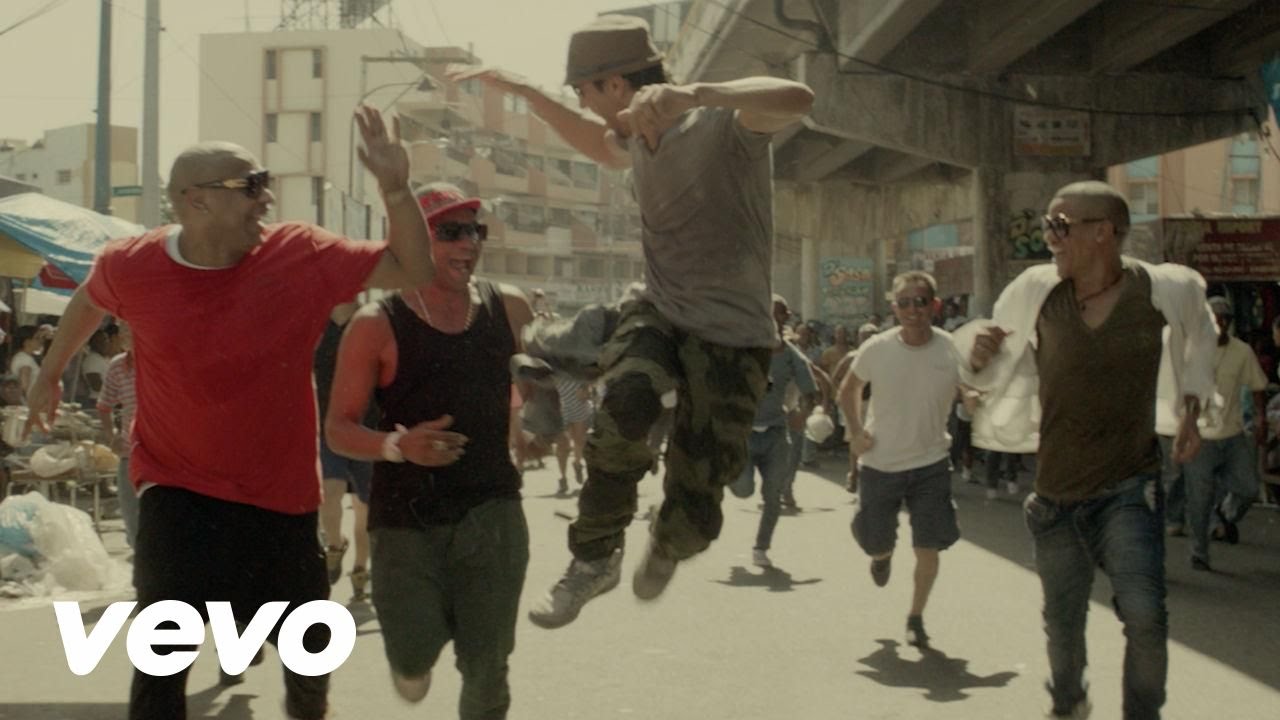 Enrique Iglesias - Bailando (English Version) ft. Sean Paul, Descemer Bueno, Gente De Zona