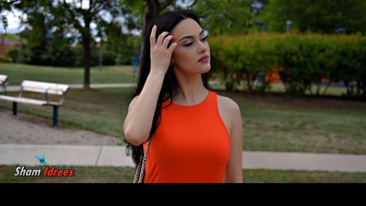 When a Guy sees a Beautiful Girl