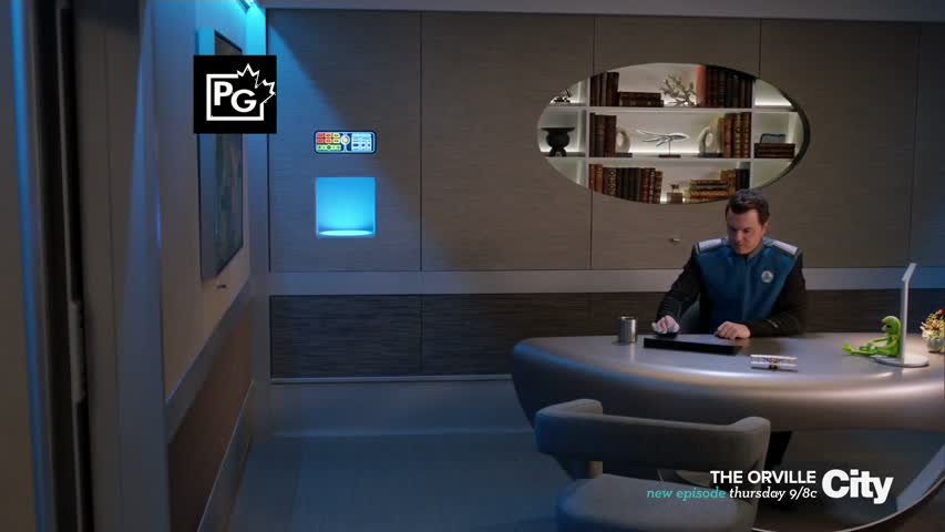 The Orville S0 E2 Command Performance