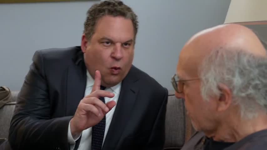 Curb Your Enthusiasm S09 E2 The Pickle Gambit