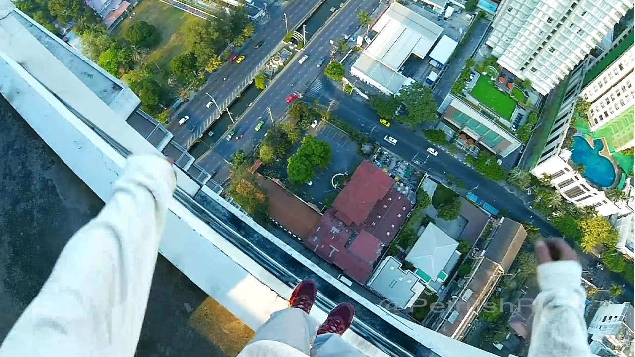 Gopro & Drone: Amazing rooftop Jump in Thailand