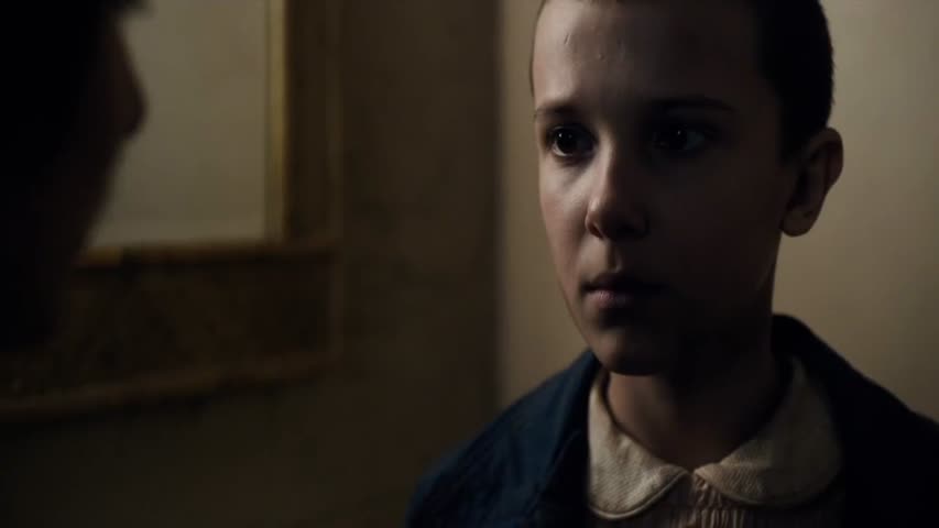  Stranger Things - Season 1 Episode 7 - Chapter Seven: The Bathtub