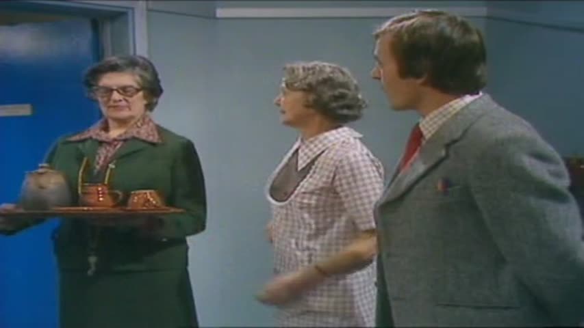 M - Mind Your Language - Season 1 Episode 6 - Come Back All is Forgiven