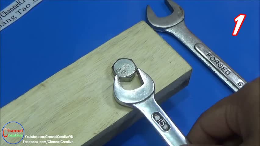5 Way Amazing Twist Off Screws - Life Hacks