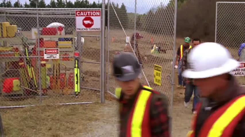 Smallville - Season 2 Episode 10 - Skinwalker 