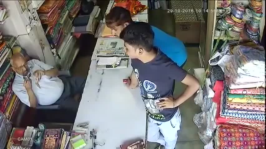 The boys will see how to hy..cury to beat the thieves get off your sweat