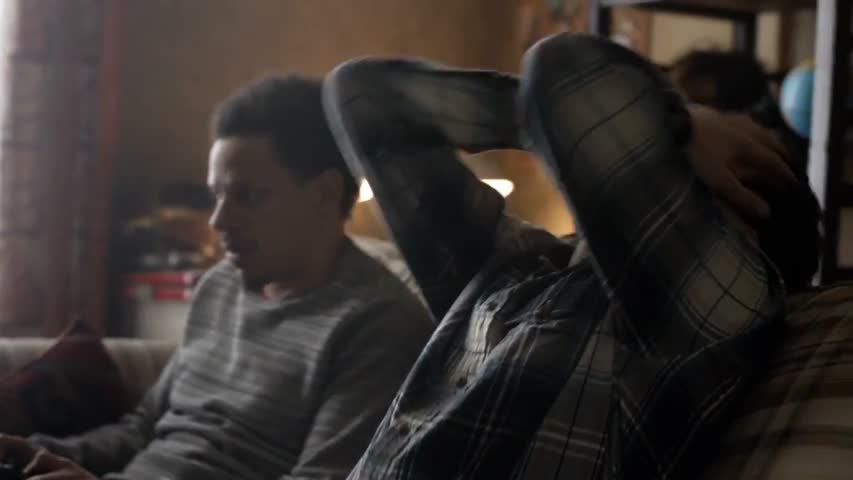 Man Seeking Woman - Season 1 Episode 9 - Teacup