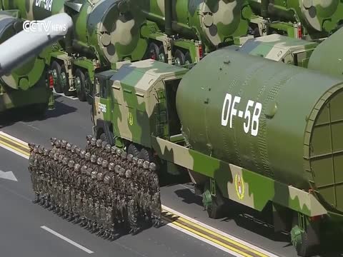 V-Day Exclusive: Chinese troops perfectly synchronized to boar...