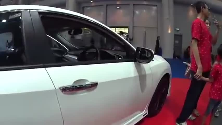 Pakistan All New Honda Civic and Corolla Model of 2016 - 2017 