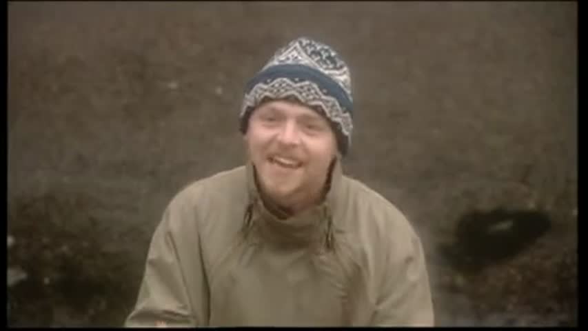  Spaced - Season 1 Episode 1 - Beginnings