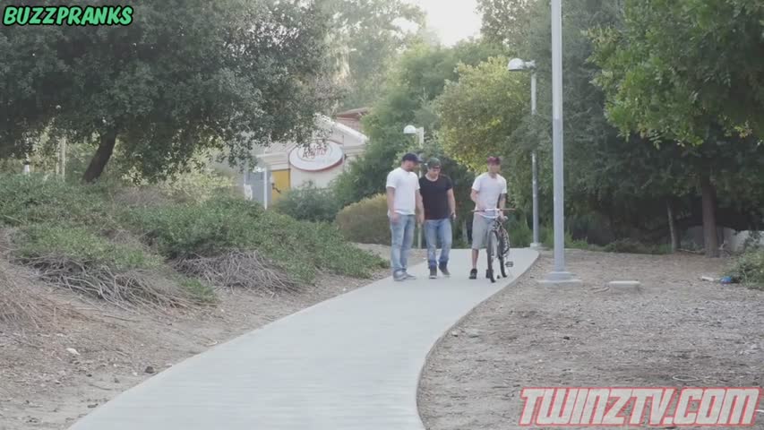 Top 3 Bait Pranks Compilation of May 2016