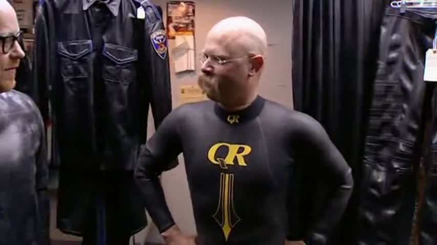 MythBusters - Season 1 Episode 2 - Biscuit Bazooka