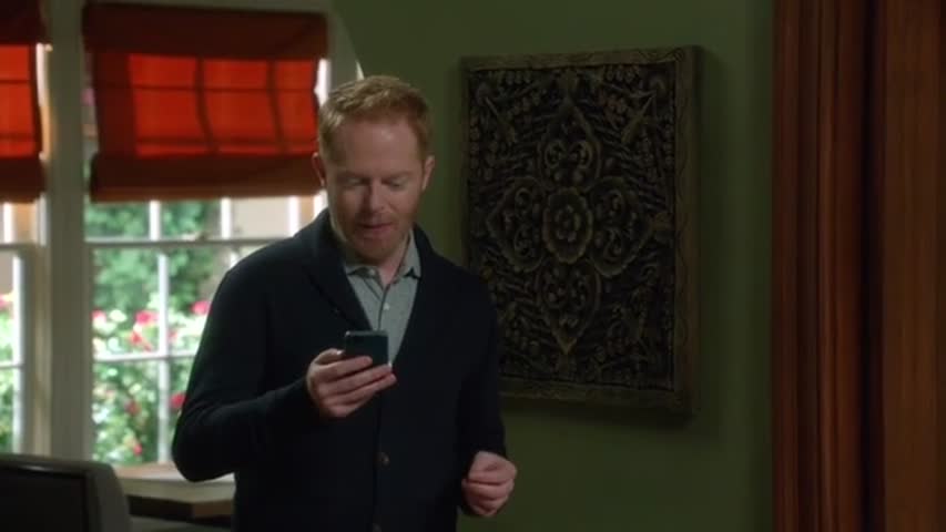 Modern Family - Season 5 Episode 19 - A Hard Jay's Night