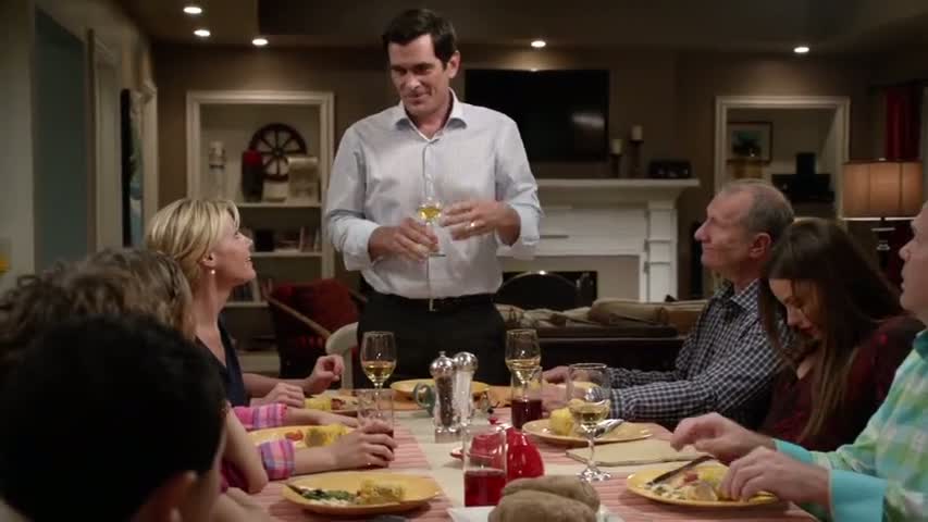 Modern Family - Season 4 Episode 2 - Schooled