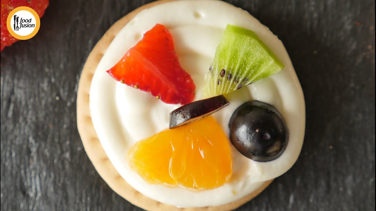 Mini Fruit Pizza Recipe By Food Fusion