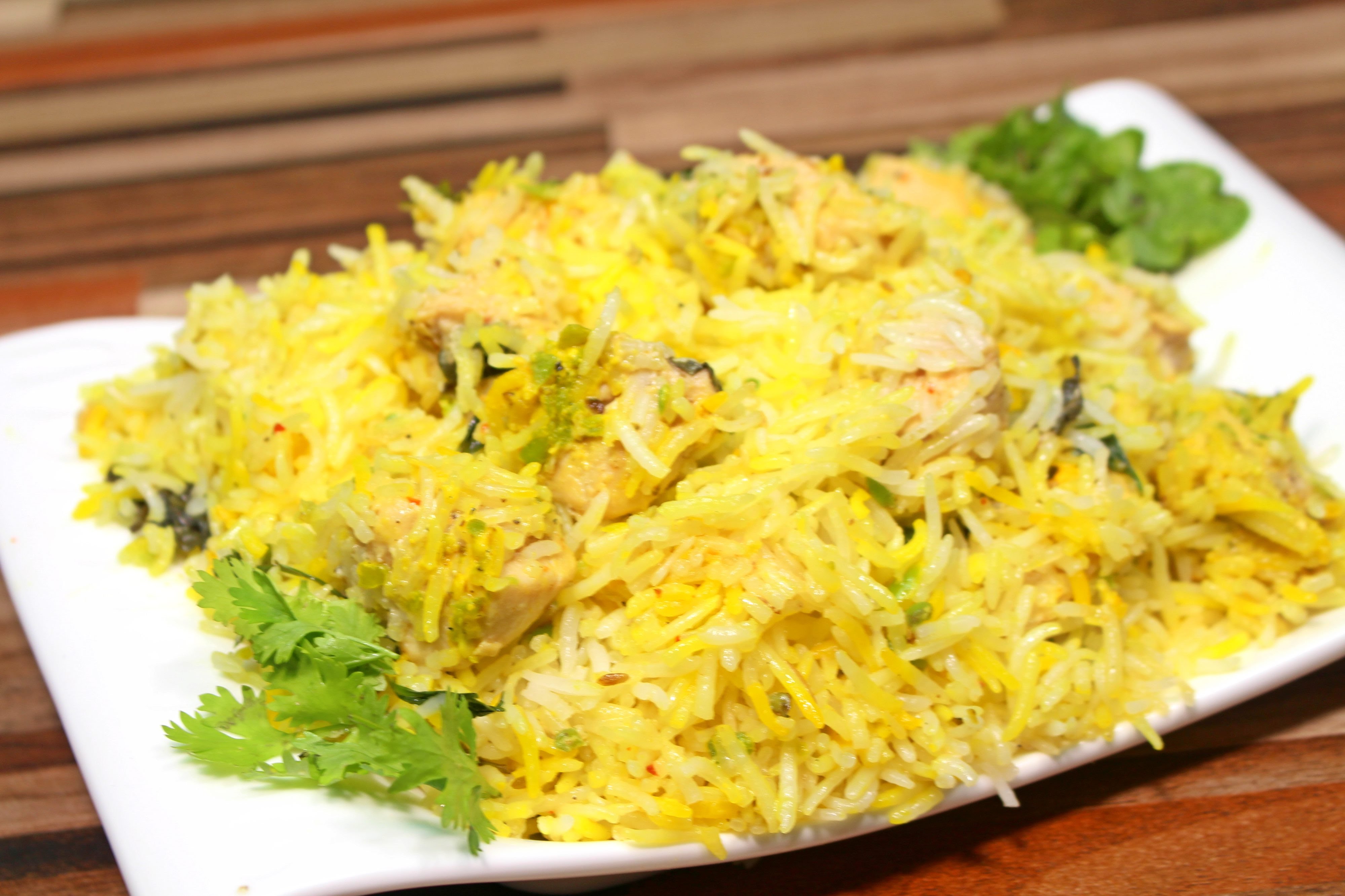 Malai Tikka Biryani - Street Food - Food In 5 Minutes