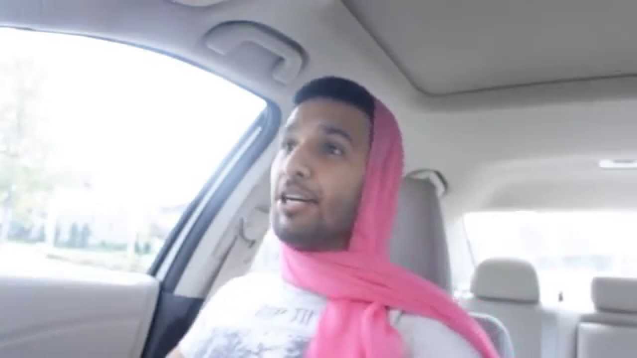 ZaidAliT - Desi aunties always do this!