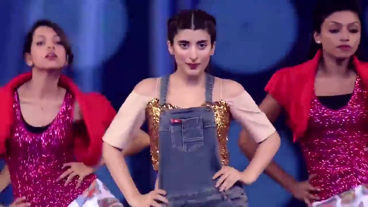 Urwa and Farhan Saeed's Performance at 15th Lux Style Awards 2016
