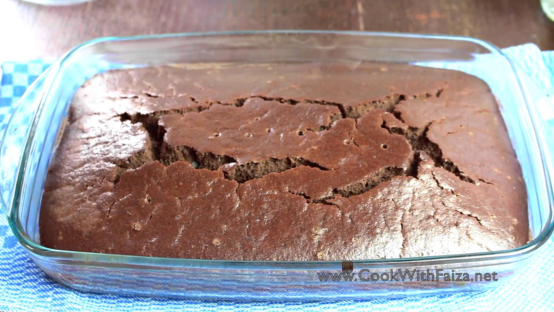 CHOCOLATE WACKY CAKE-EGG FREE *COOK WITH FAIZA*
