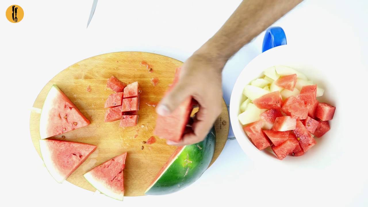 How to make a WaterMelon Basket - Food Fusion