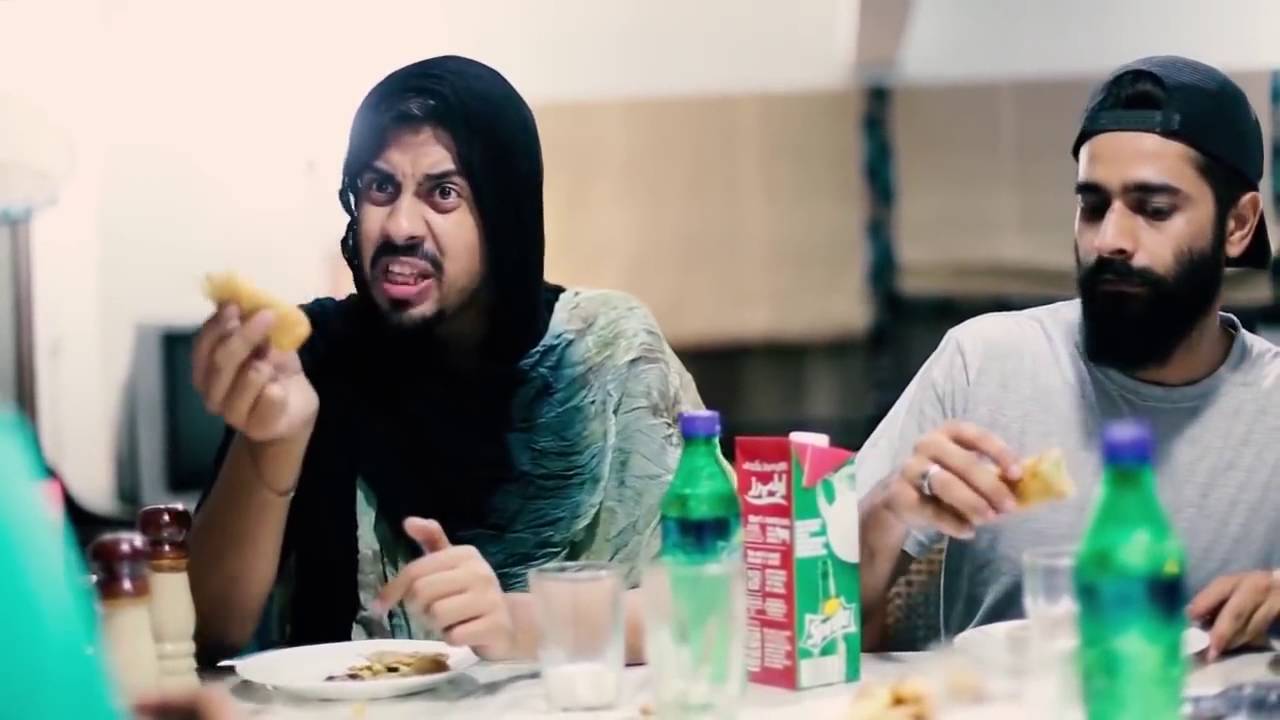 Bekaar Flims | Pakistani Iftari's Be Like |