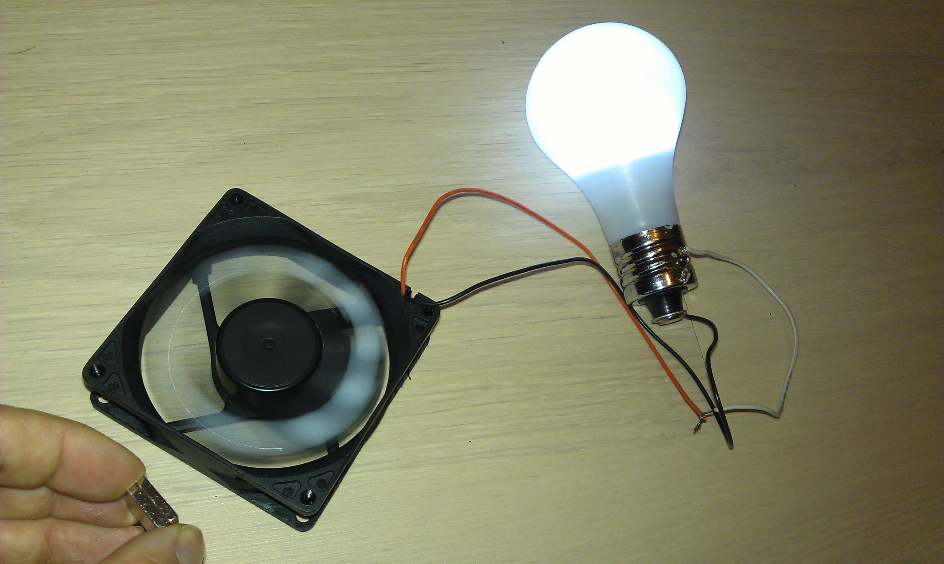 Free Energy Magnet Motor fan used as Free Energy Generator 