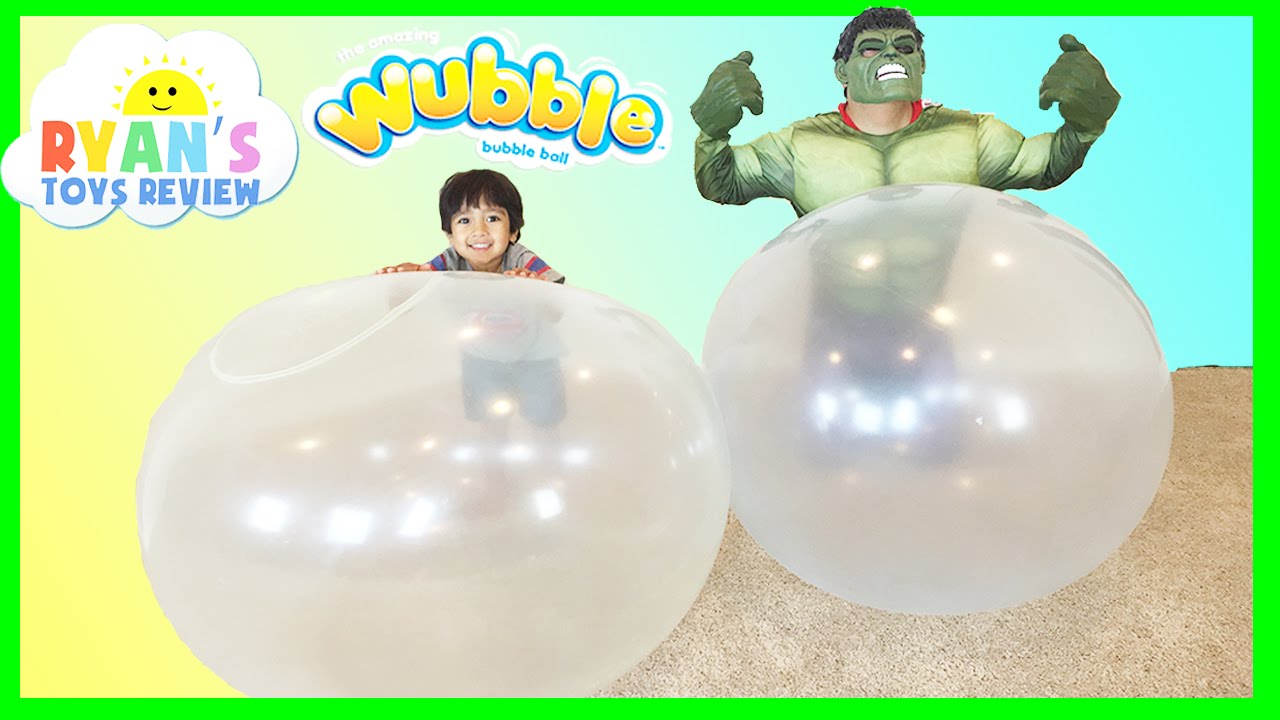 Glow Wubble Bubble Ball Family Fun Playtime with GIANT BALL Marvel Superhero The Hulk Kids Video