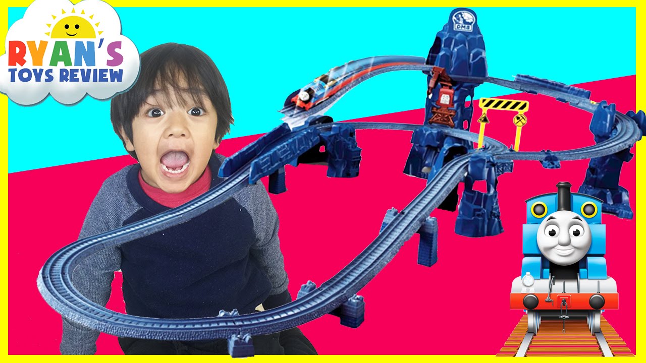 Thomas and Friends Toy Trains for kids TrackMaster Risky Rails Bridge Drop Ryan ToysReview